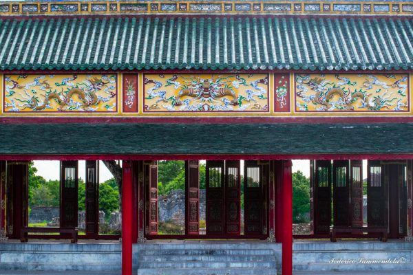 Combo Huong River Cruises & Apricot Hotel